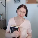 Аватар канала Книжный дворик Татьяны Змерзлой/Книжный блог