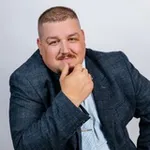 Аватар канала Зыбин Артём Вадимович. Депутат Новотроицкого МО от ЛДПР