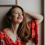 Аватар канала Пробуждение с Ольгой Крапивиной