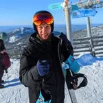 Аватар канала Makarov_snow | Кэмпы для сноубордистов и лыжников