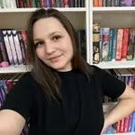 Аватар канала Лена читает 📚
