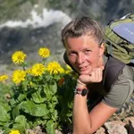 Аватар канала Семейный лагерь «Ромашки вверх Тормашками»