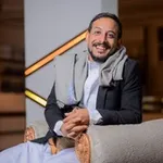 Аватар канала قناة الشاعر يوسف شذان الرسميه اشعار يوسف شذان الفتى البداع يوسف شذان اشعار يوسف شذان قصايد يوسف شذان الشاعر دارس محسن احمد اديب