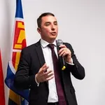 Аватар канала 🏴 Pedro Chaparro CANAL