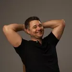 Аватар канала Макаров Жарит Маркетинг