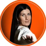 Аватар канала Про сообщества с Евгенией Курчатовой