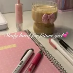 Аватар канала 𝒟𝗋𝖾𝖺𝗆︎𝗒 𝖽ꫀ𝗌𝗄︎ 𐙚