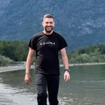 Аватар канала Глазами Геолога | Исхак Фархутдинов