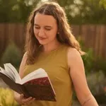 Аватар канала Ника в книжном 📖