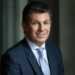 Аватар канала Олег Брагинский