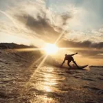 Аватар канала Охотник за волнами 🏄‍♂