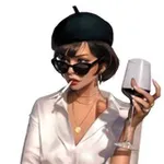 Аватар канала Женское Счастье / Истории о главном