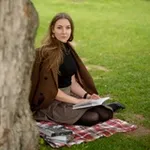 Аватар канала Джулия Лионе | Писатель