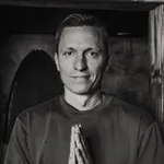 Аватар канала Саш, подсвети 🔦