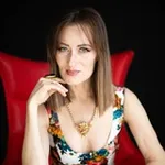 Аватар канала Полина Уханова. Мода для умных