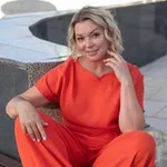 Аватар канала 💜 Лена Карим-зода | блог