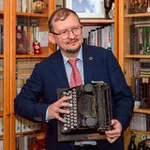 Аватар канала ЗАРУБЕЖЬЕ с Михаилом Дроздовым