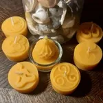 Аватар канала Imkerei 🐝 kleine Deistergeister 🐝 Honig, Kerzen,Kräutertee&mehr ❤️