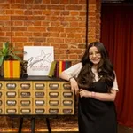 Аватар канала Speak with Sarah