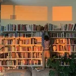 Аватар канала Она читает...