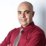 Аватар канала الأستاذ المترجم عزام ابو العدس