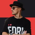 Аватар канала Макс Фёдоров 🤘 Бренд-н-ролл