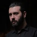 Аватар канала YIGAL LEVIN