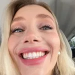 Аватар канала Диана Листопад 🏄‍♀️