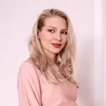 Аватар канала Настя Возвахова