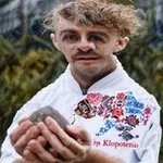 Аватар канала сумна чоловіча їжа