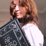 Аватар канала Рина Пономарёва 🦄