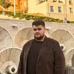 Аватар канала Печатает Данил Стренин