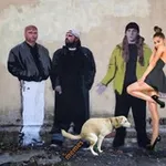 Аватар канала Трое в даме не считая собаки