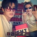 Аватар канала mëongdōri and cortis fam 家庭⁵