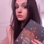 Аватар канала ваша дашенька о книгах 💘