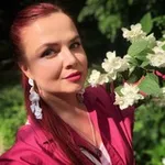 Аватар канала КОТОВА и косметика 🩷