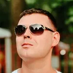 Аватар канала Abrikos Inc. | Александр Иващенко