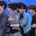 Аватар канала love is... haobin！