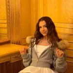 Аватар канала vikishow.clothes 👅