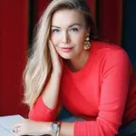 Аватар канала Элина, помоги достичь целей.