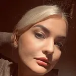 Аватар канала Генеральный директор в юбке