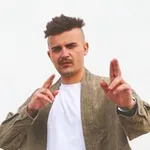 Аватар канала КОСТЯ БУЛЫЧЁВ 18+