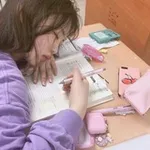 Аватар канала у меня учеба.