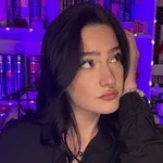 Аватар канала анастейшн читает 📚