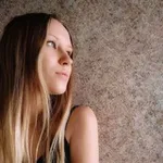 Аватар канала Мама: между пюре и помадой честно и без фильтров 🫦 👠