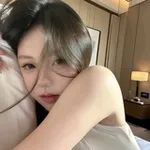 Аватар канала 蜜桃 🍑 色色极品福利