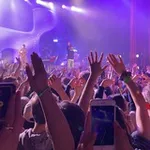 Аватар канала СПБ ДВИЖ 🎸