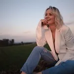 Аватар канала Дарья Толовёнкова. Открывая новые миры