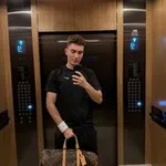 Аватар канала Yarik Larinov
