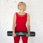 Аватар канала Йога клуб YOGAMATIC 🧘🏻‍♀️